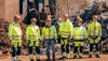 Medarbetare i grupp på filial